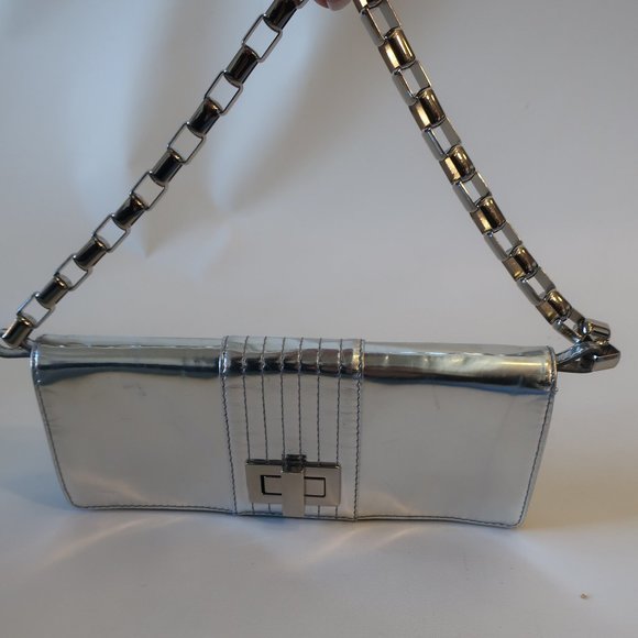 Womens Kooba Silver Chain Strap Leather Clutch Handbag * - Picture 2 of 16
